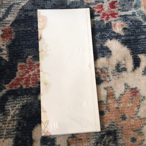 Letter Envelopes with Rose Design Set of 50 - Picture 2 of 4